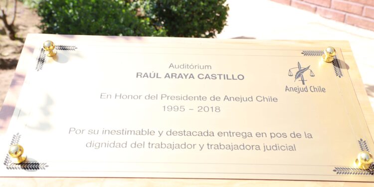 Anejud rinde homenaje a Raúl Araya Castillo en el marco del “Día del Empleado y Empleada Judicial”