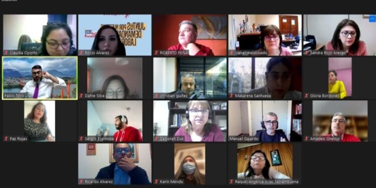 Consejo Consultivo Nacional aprueba plan de movilizaciones por remuneraciones