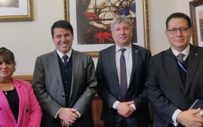 Visita protocolar: Presidente de la Corte de Apelaciones recibió al Directorio de Anejud Santiago