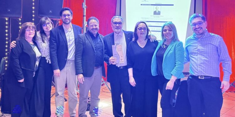 Presidente de Anejud visita Magallanes en el 58° aniversario del gremio