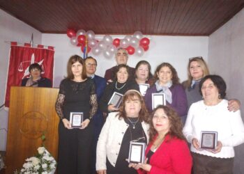 Entrega de reconocimientos a socios y socias de Anejud Santiago por años de Servicio en el Poder Judicial