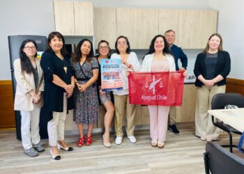 Anejud despliega campaña “Juntos por la Justa Reconstrucción” en Coronel y fortalece alianza estratégica con Techo-Chile